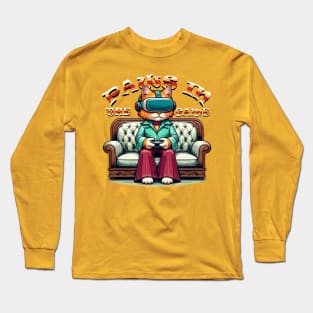 Vintage VR Gaming Cat - Nostalgic Geek Chic Apparel Long Sleeve T-Shirt